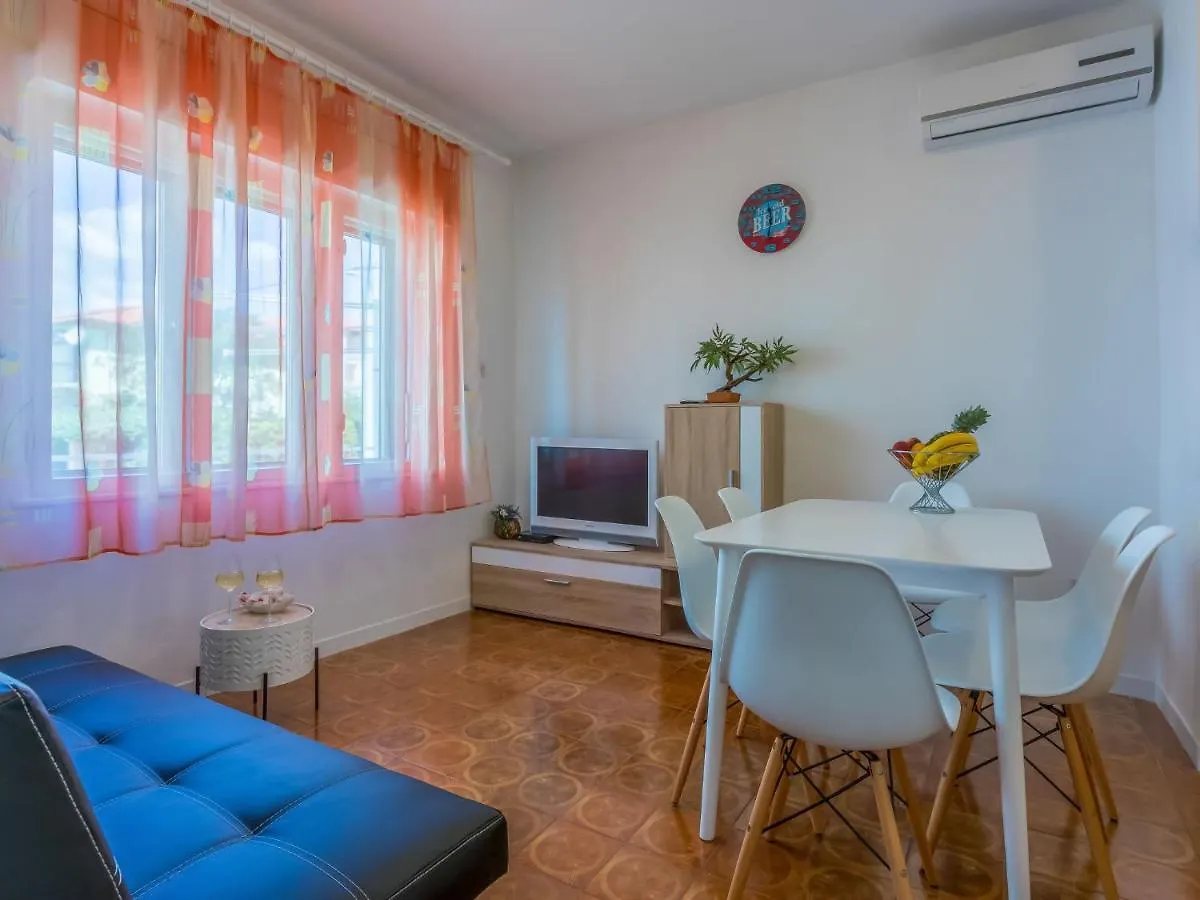 Apartment Tea By Interhome Novi Vinodolski Croatia