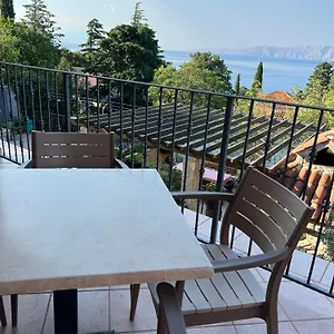 Mauro Apartman